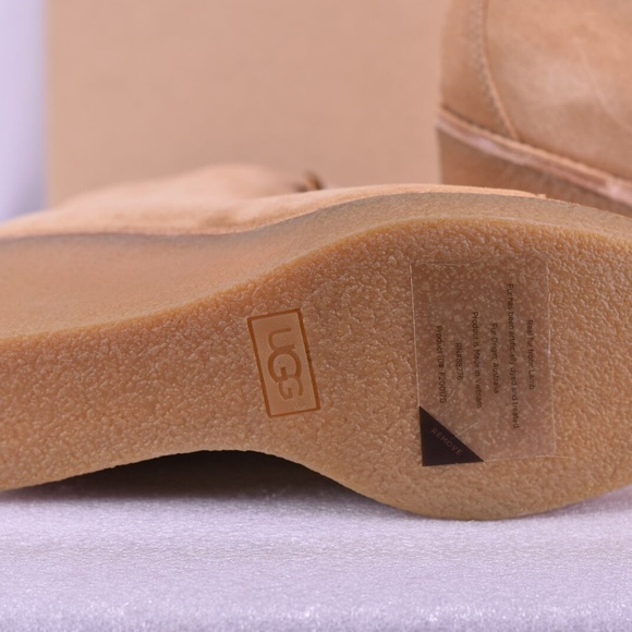 Women's UGG Kiernan Wedge Lace Up Booties Chestnut - Picture 5 of 5